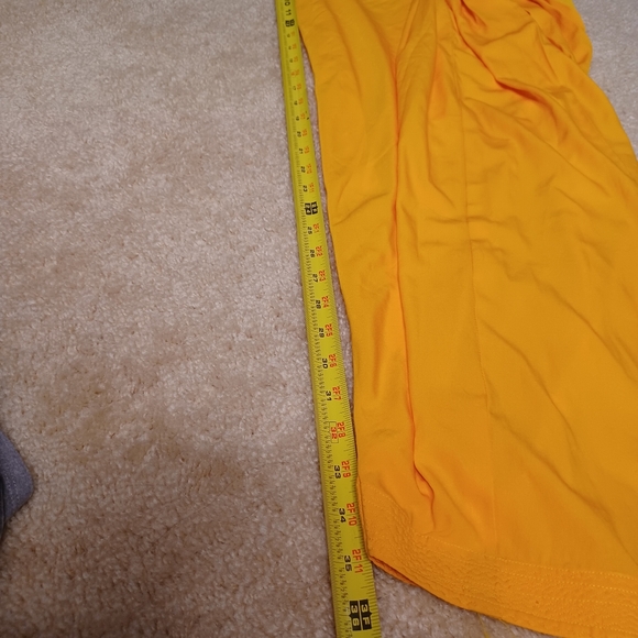 Beautiful Chiffon Sunflower Yellow Floral Blouse & Pants set w Sequence - Picture 12 of 14